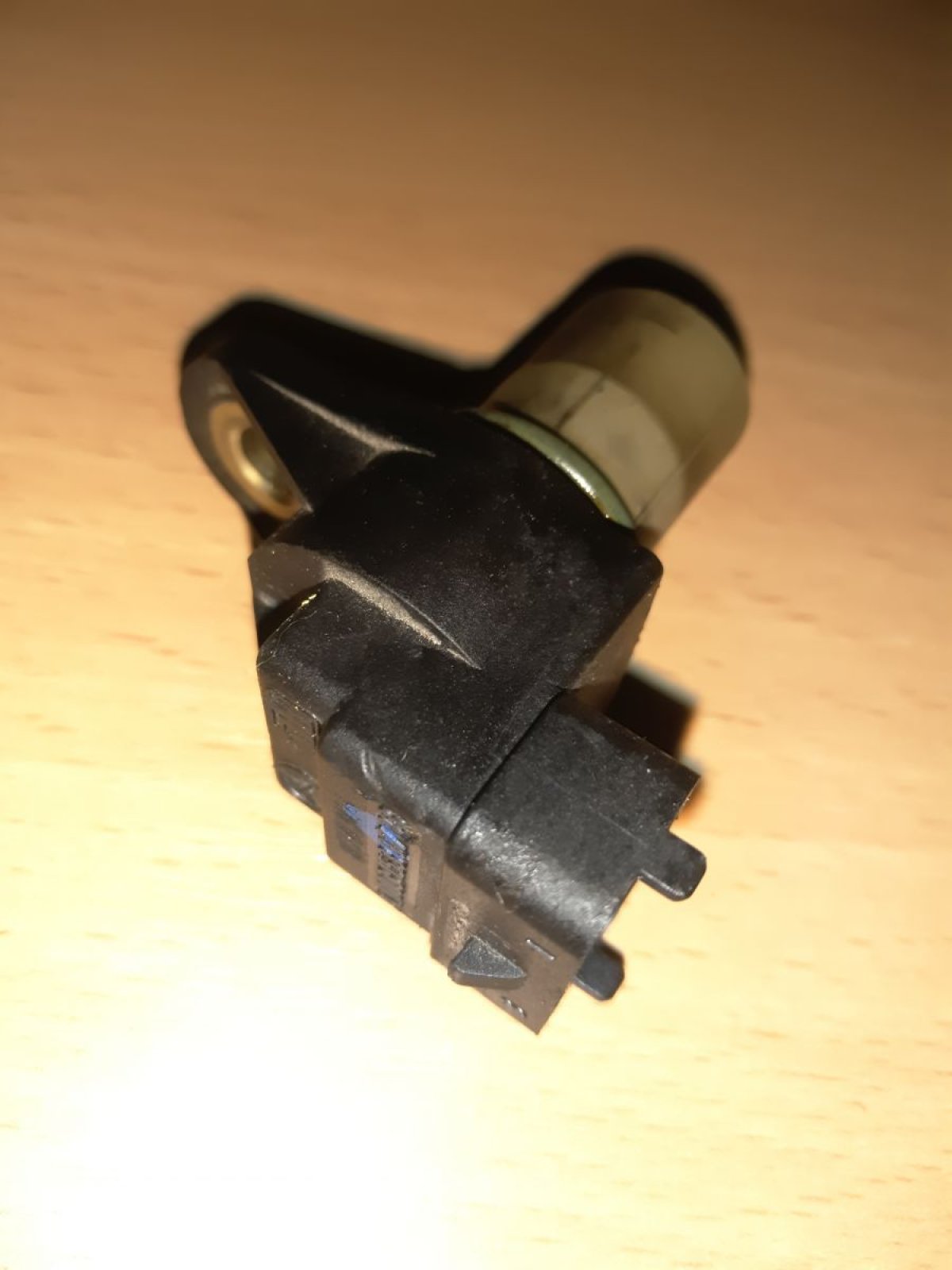 Датчик положения распредвала Chrysler 300C LX LE Mercedes-Benz S-Class W220 (1998-2005) A0031539728