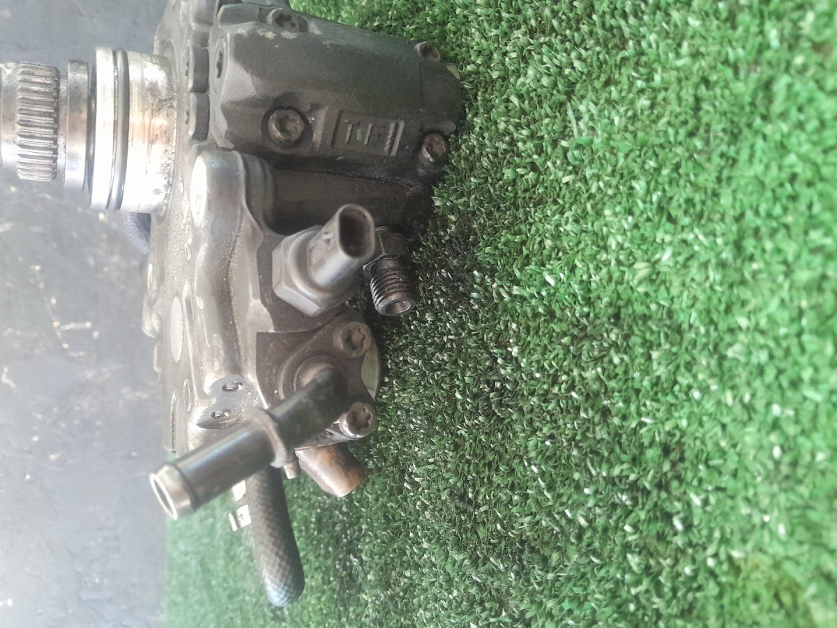 Насос паливний Mercedes-Benz Sprinter W906 (2006-2018) A6510700701 Вживаний