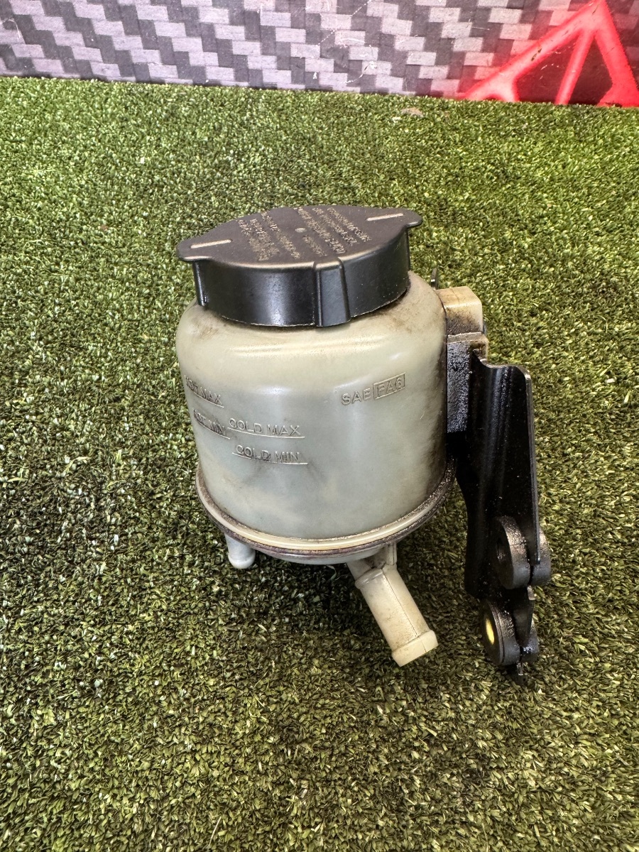 Бачок гідропідсилювача Nissan X-Trail T30 (2001-2007) 491804M403