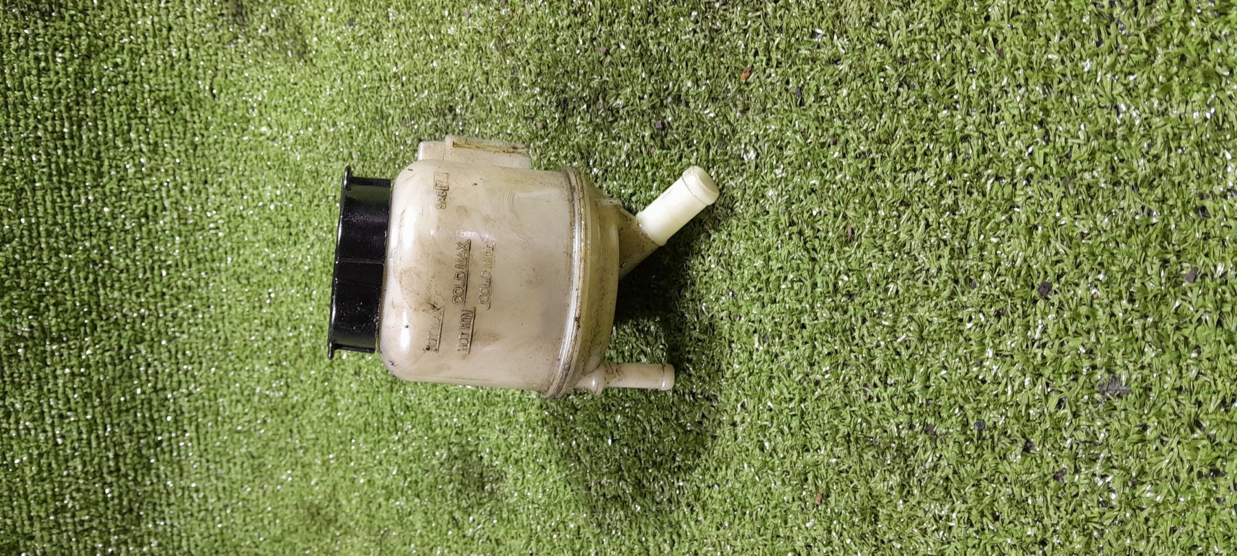 Бачок гур Nissan X-Trail T30 (2001-2007) 491804M403