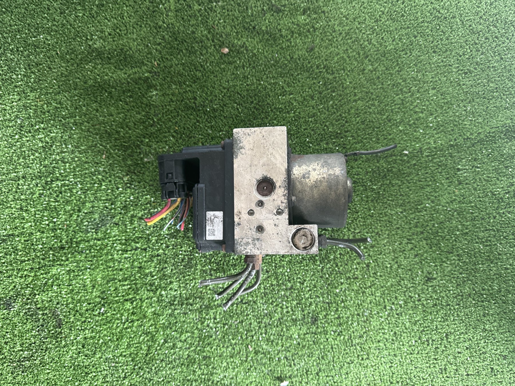 Блок abs Nissan X-Trail T30 (2001-2007) 47600AR005