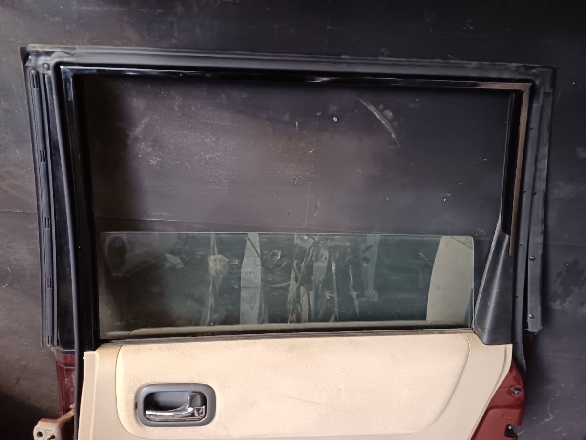 Дверка задня права Nissan X-Trail T30 (2001-2007) H21008H7MM