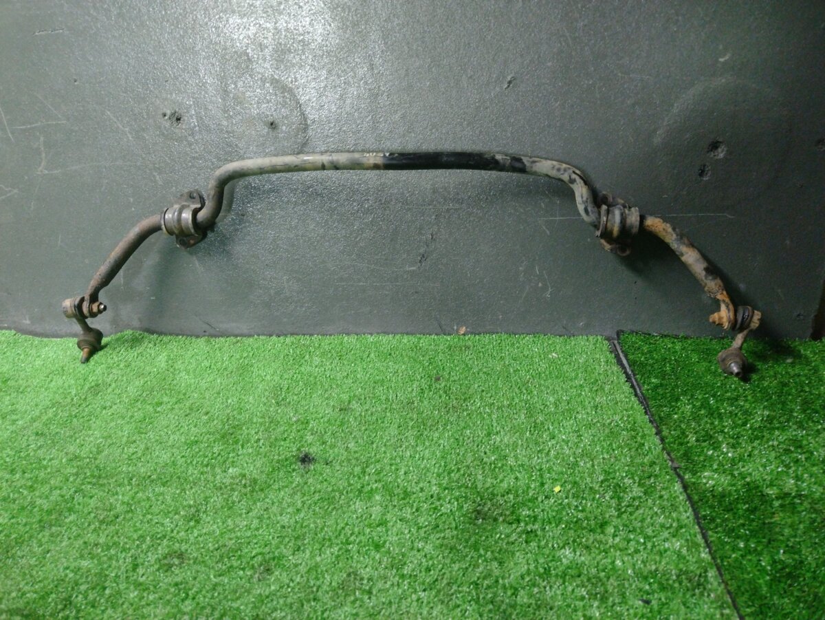 Передній стабілізатор Nissan X-Trail T30 (2001-2007) 546118H316