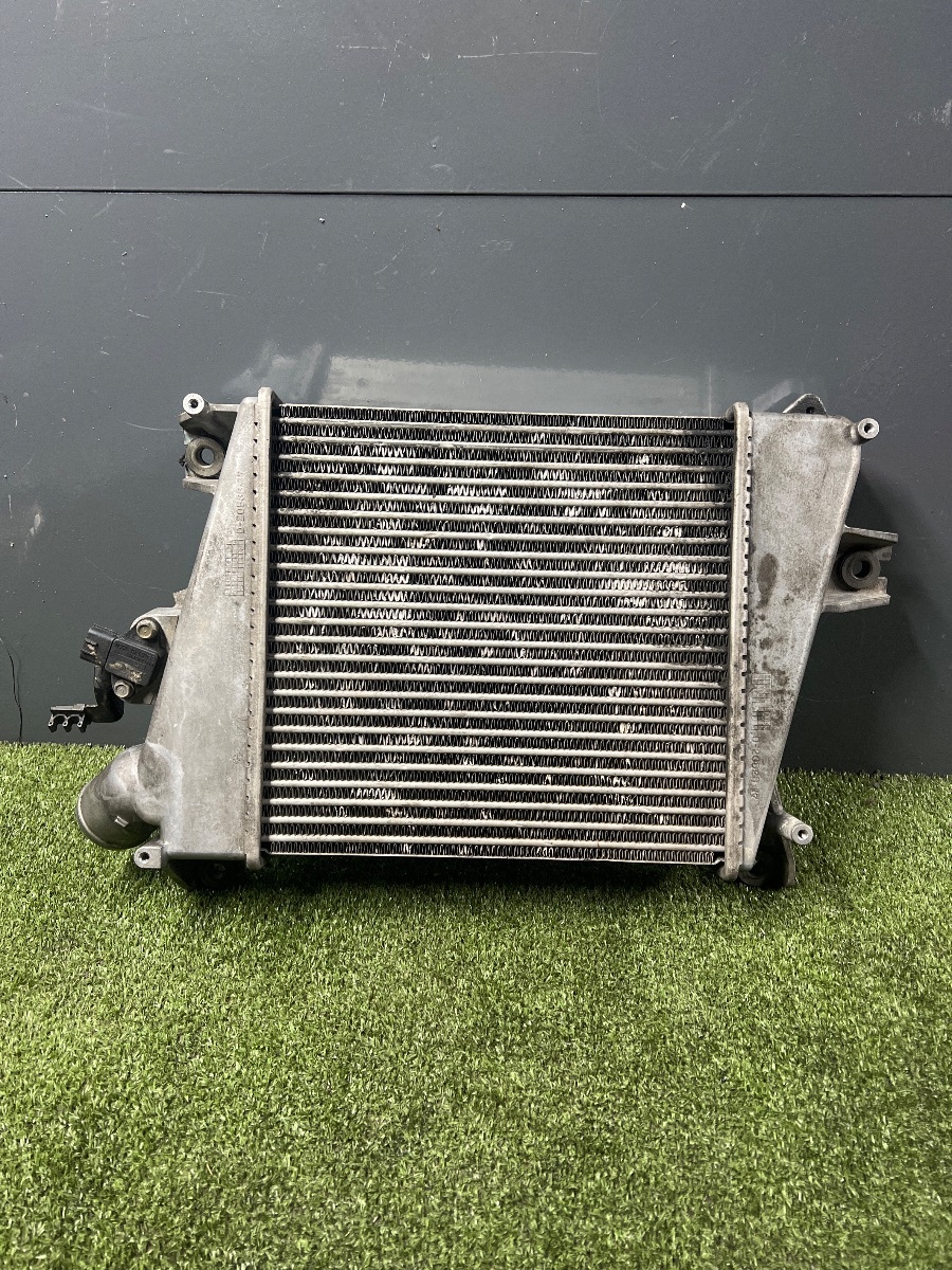 Радіатор інтеркулера Nissan X-Trail T30 (2001-2007) 14461EQ405