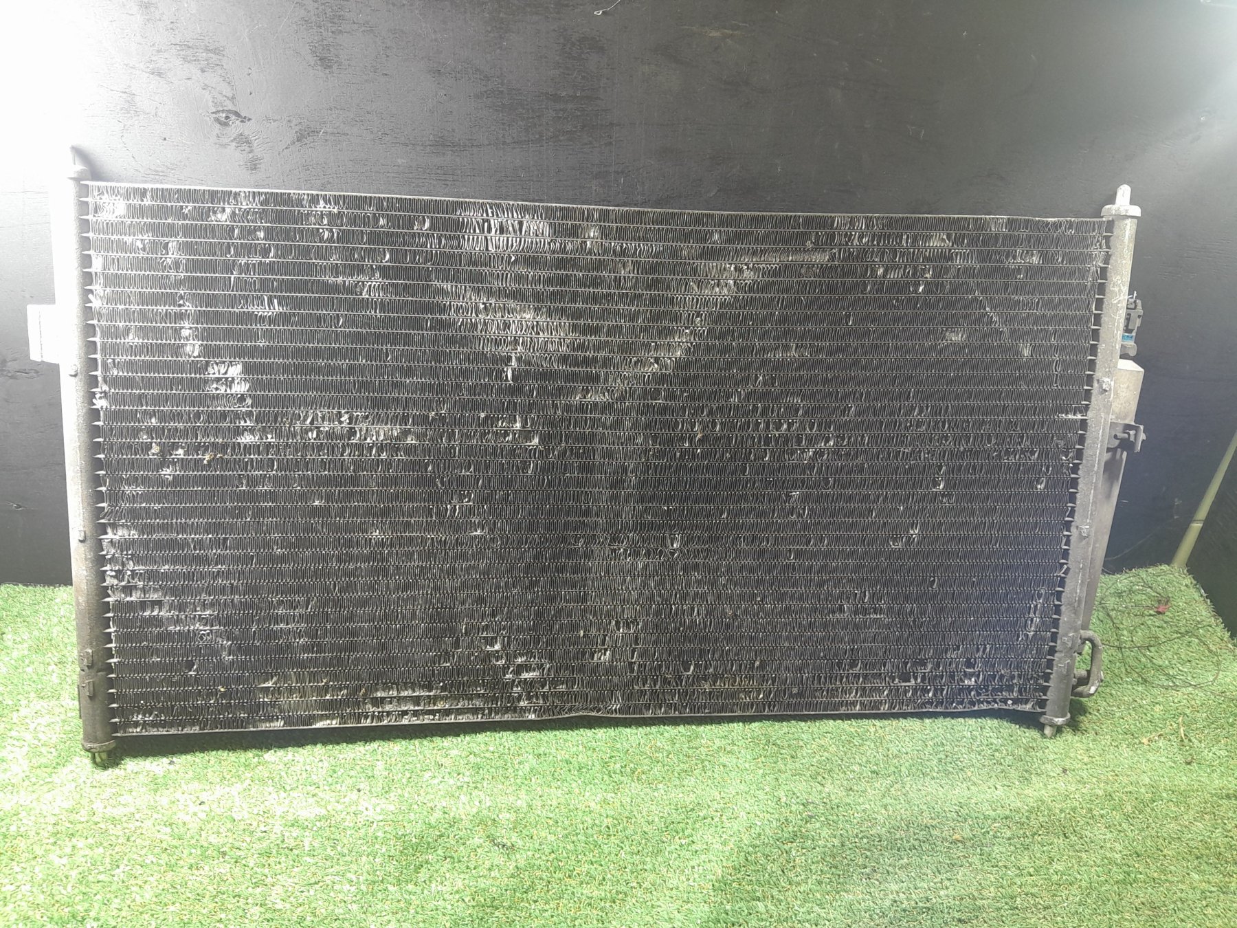 Радіатор кондиціонера Nissan X-Trail T30 (2001-2007) 921009H310