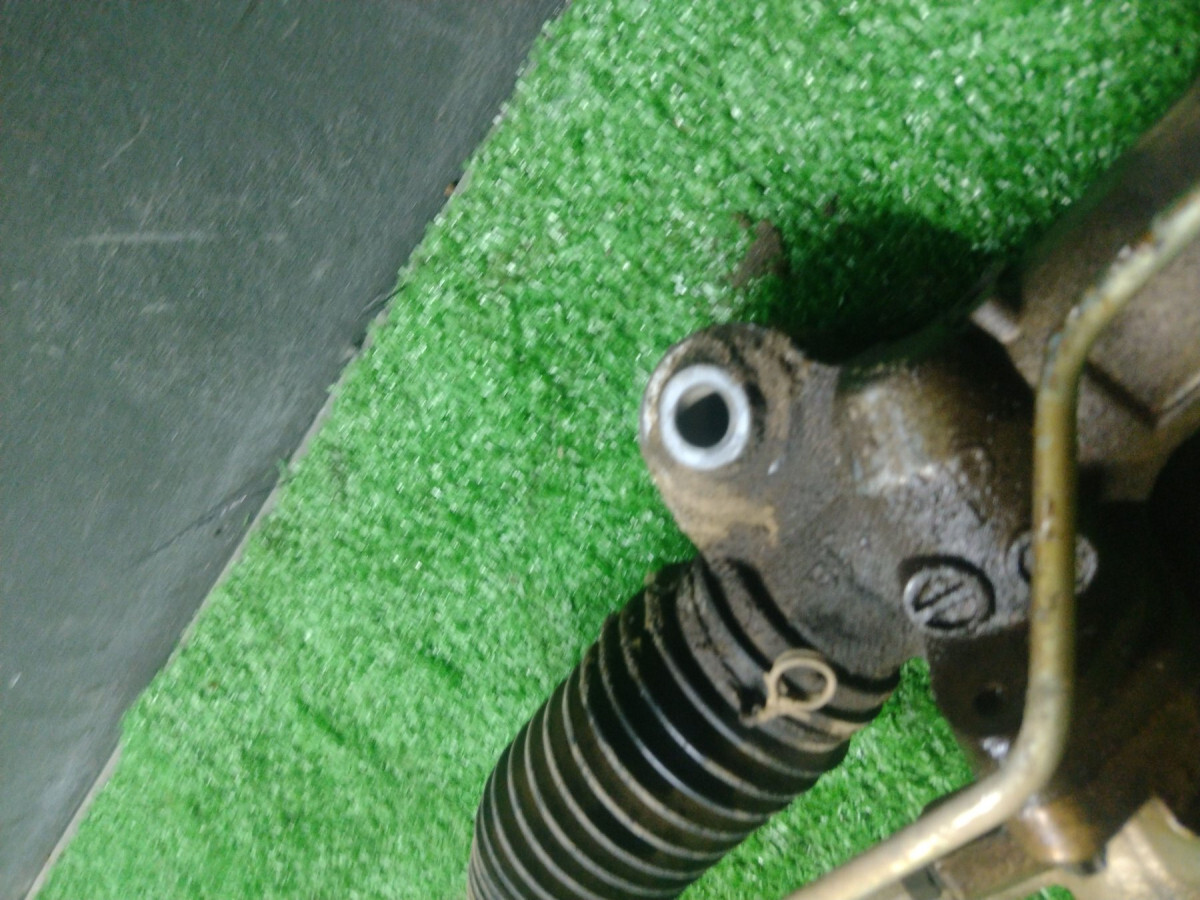 Рульова рейка Nissan X-Trail T30 (2001-2007) 490018H900