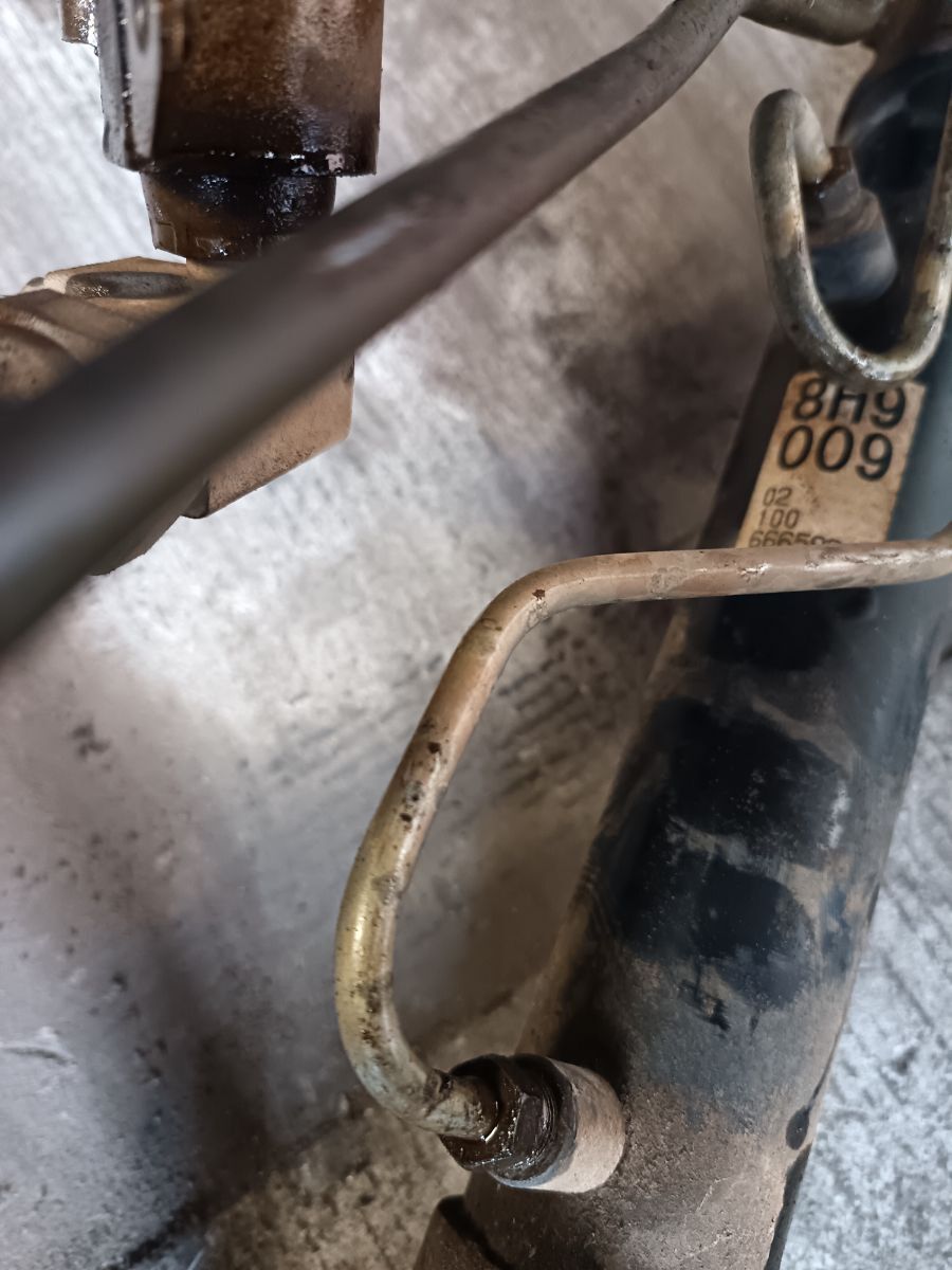 Рульова рейка Nissan X-Trail T30 (2001-2007) 490018H900