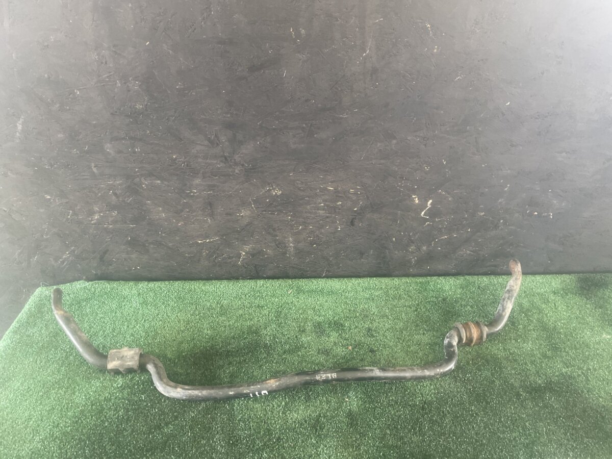 Стабілізатор передній Nissan X-Trail T30 (2001-2007) 546118H316