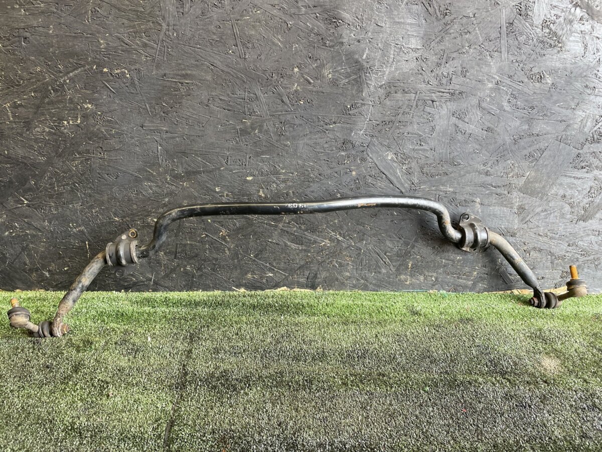 Стабілізатор передній Nissan X-Trail T30 (2001-2007) 546118H316