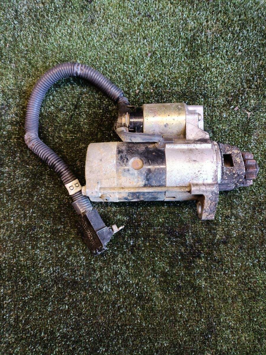 Стартер  Nissan X-Trail T30 (2001-2007) 233008H801