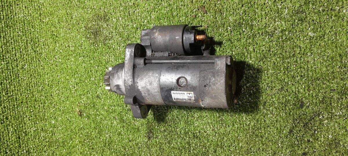 Стартер Nissan X-Trail T30 (2001-2007) 233008H801