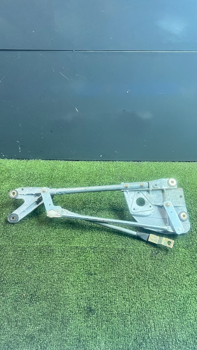 Трапеція двірника лобового скла Nissan X-Trail T30 (2001-2007) 288408H900