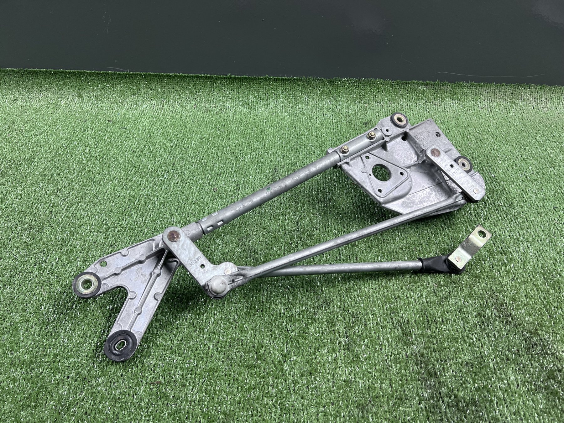 Трапеція двірників Nissan X-Trail T30 (2001-2007) 288408H900