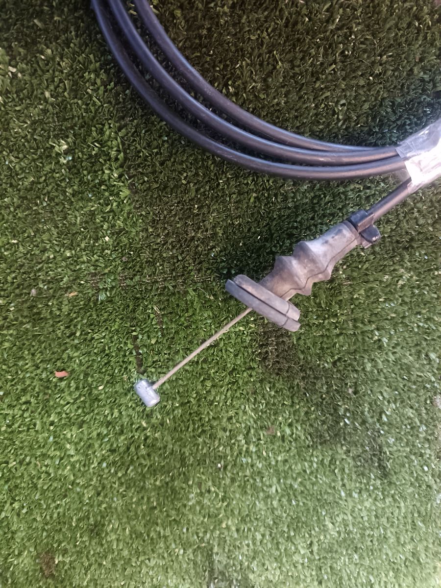 Замок капота з тросом Nissan X-Trail T30 (2001-2007) 656018H900