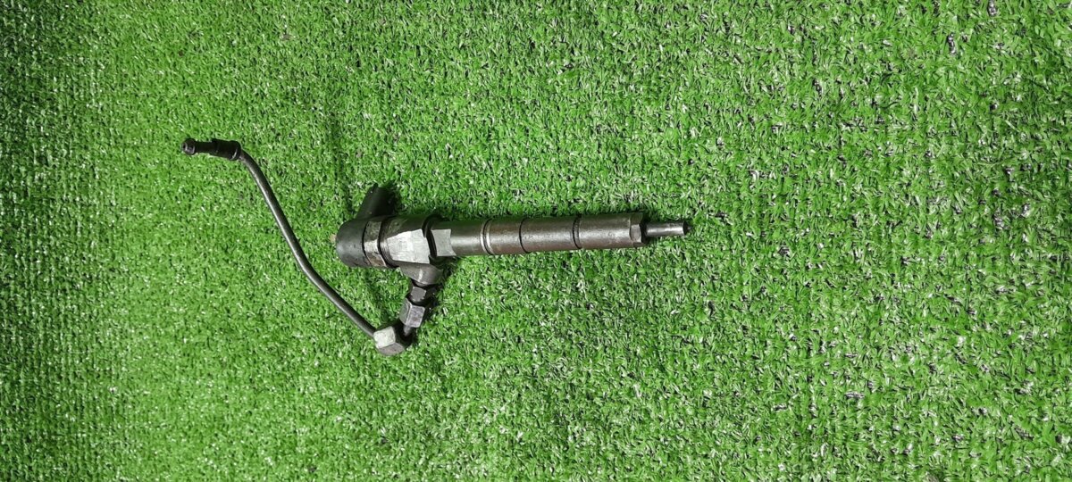 Форсунка opel astra h 1.9 cdti Opel Astra H (2004-2014) 0445110159