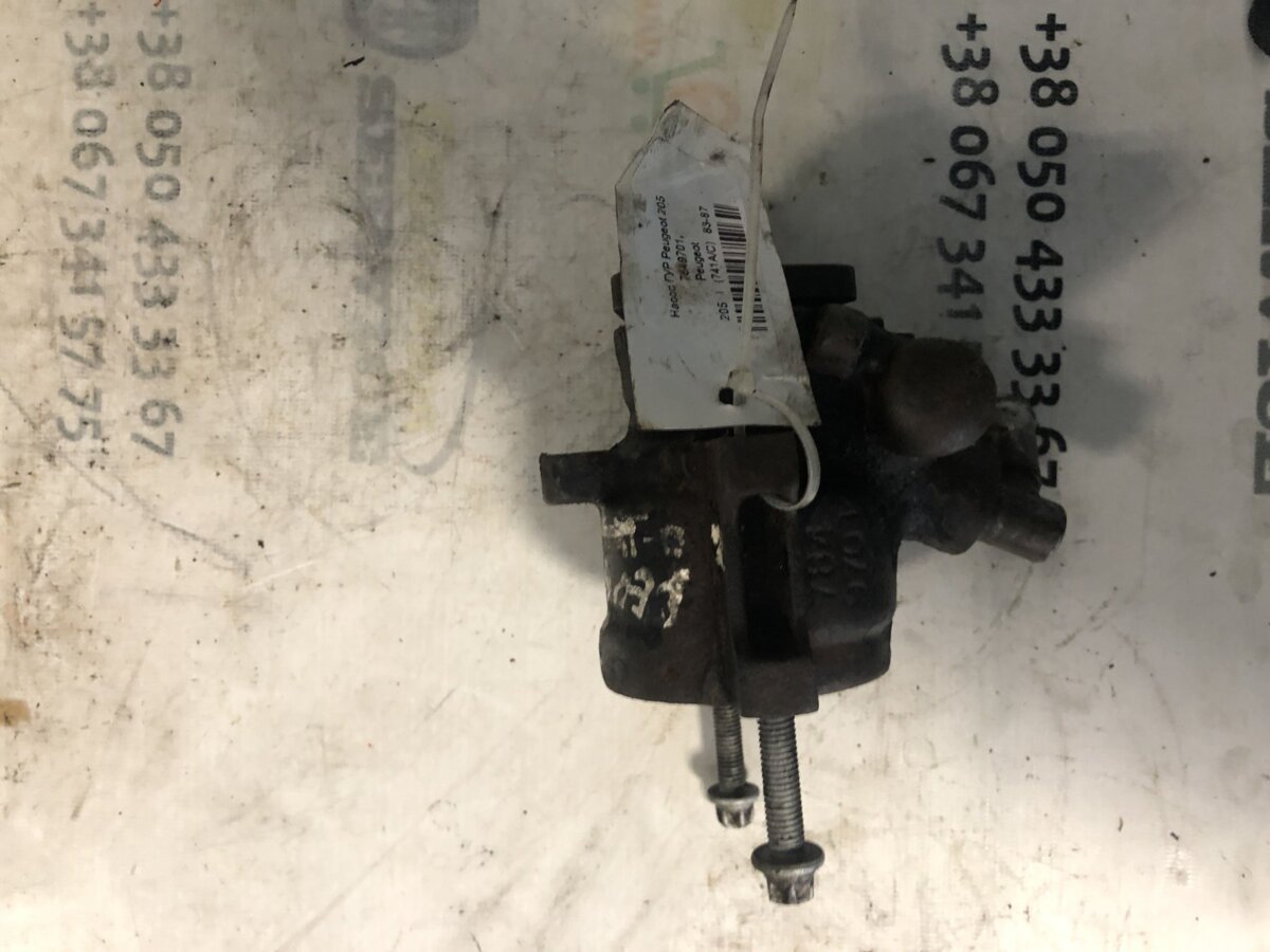 Насос гидроусилителя руля (гур) Peugeot 205 (1983-1998) 7849701