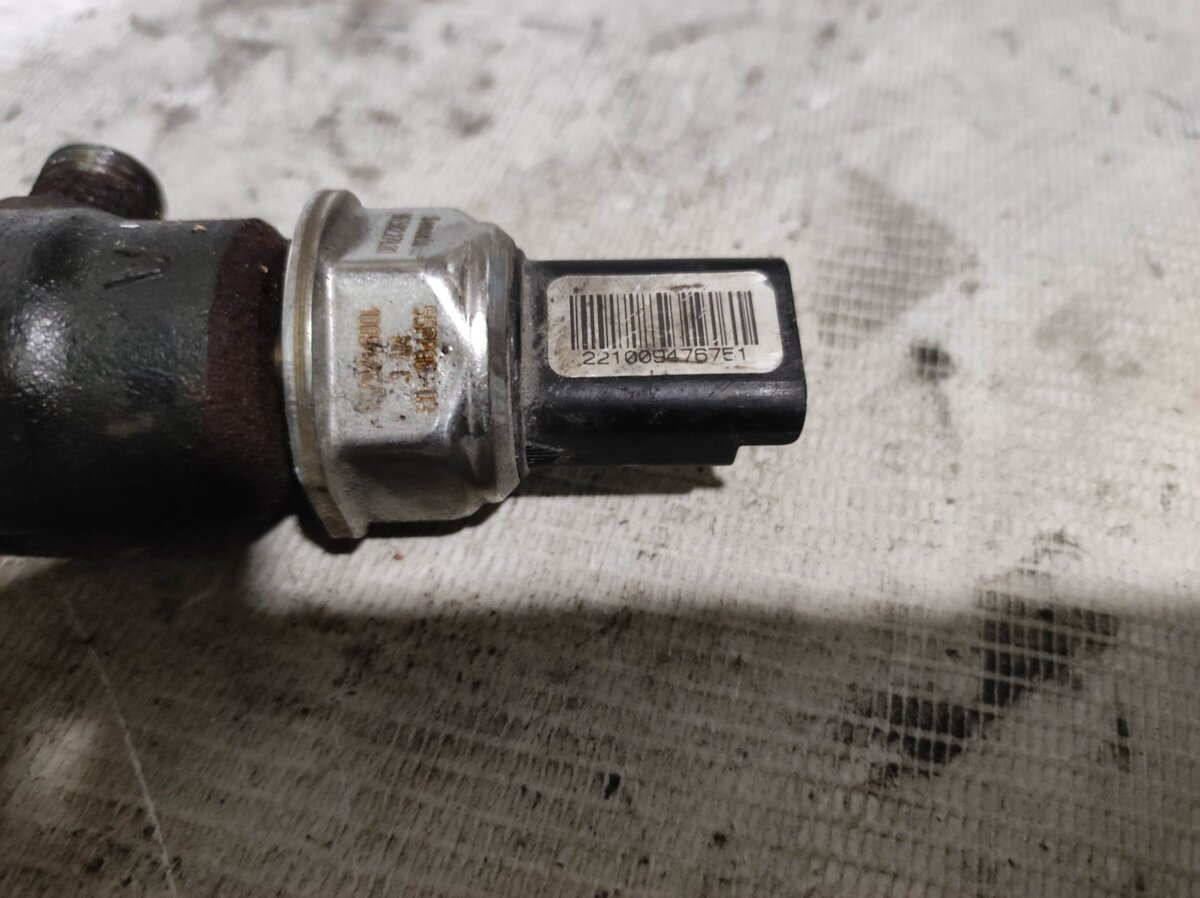 регулятор тиску палива Peugeot Partner 2 (2008-2018) 9658227880