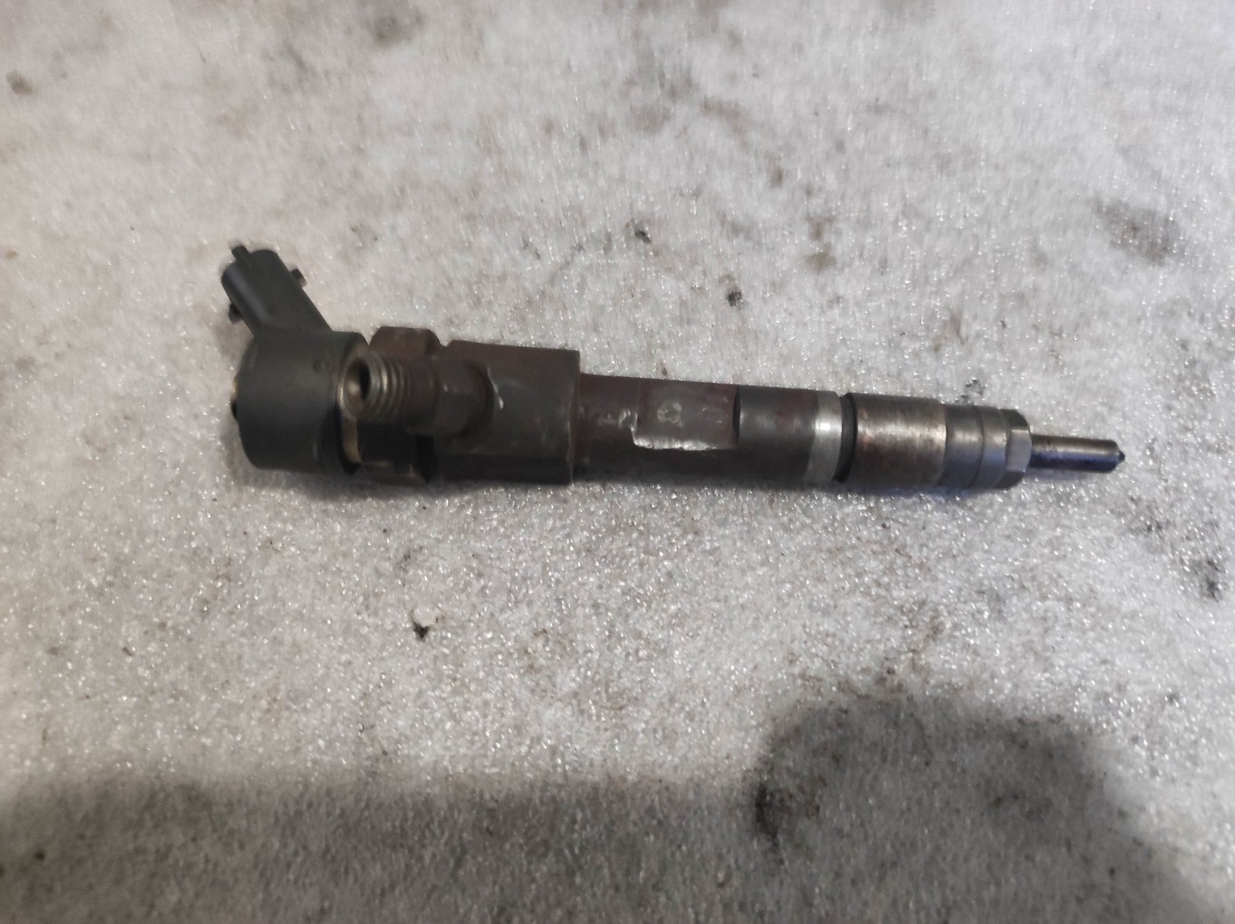 форсунка дизельна в зборі, розпилювач + тримач; форсунка інжектора; форсунки електромагнітні Renault Kangoo I (1997-2009) 8200100272