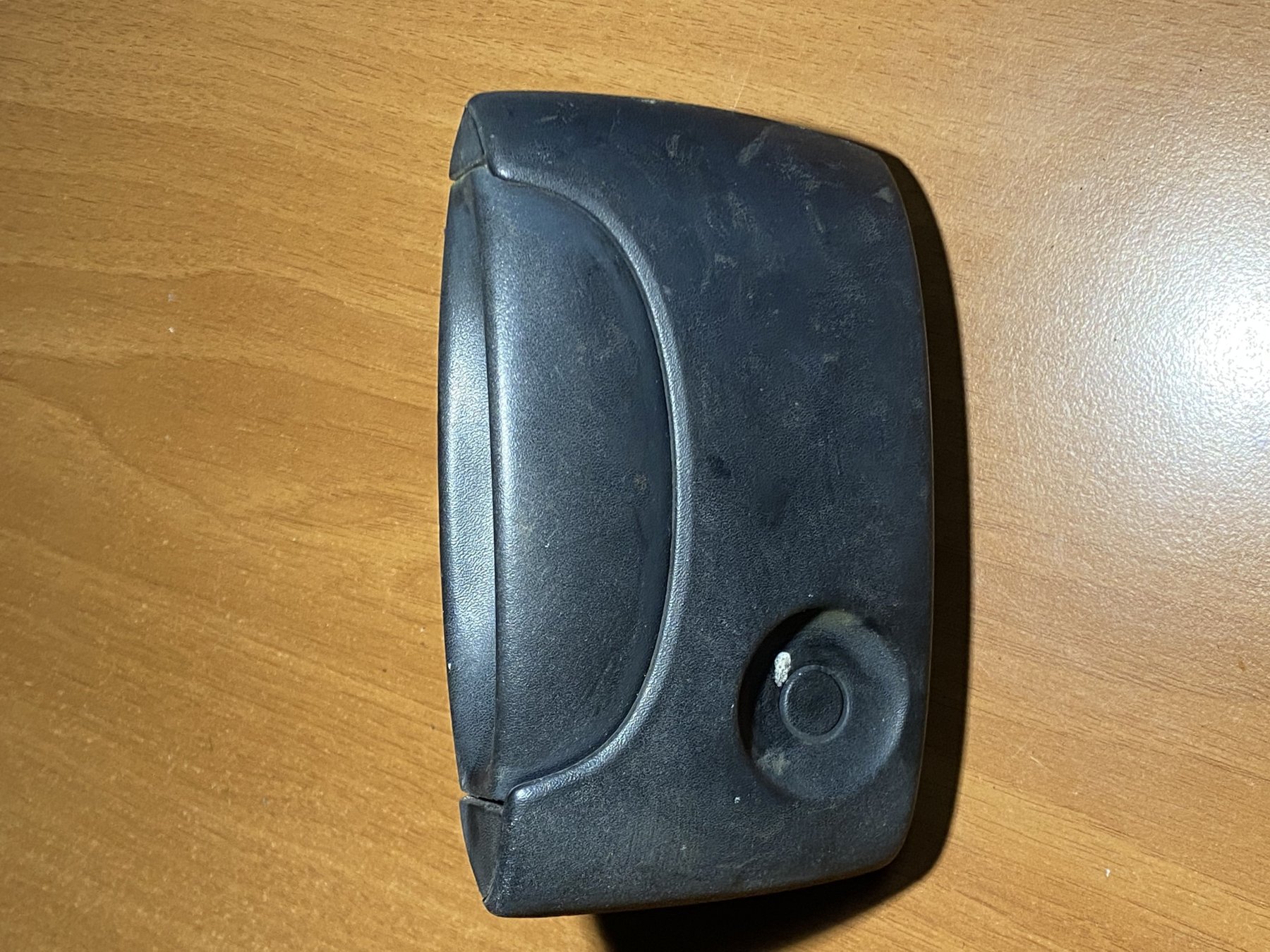 Ручка розсувної дверки кенго Renault Kangoo I (1997-2009) 7700303504