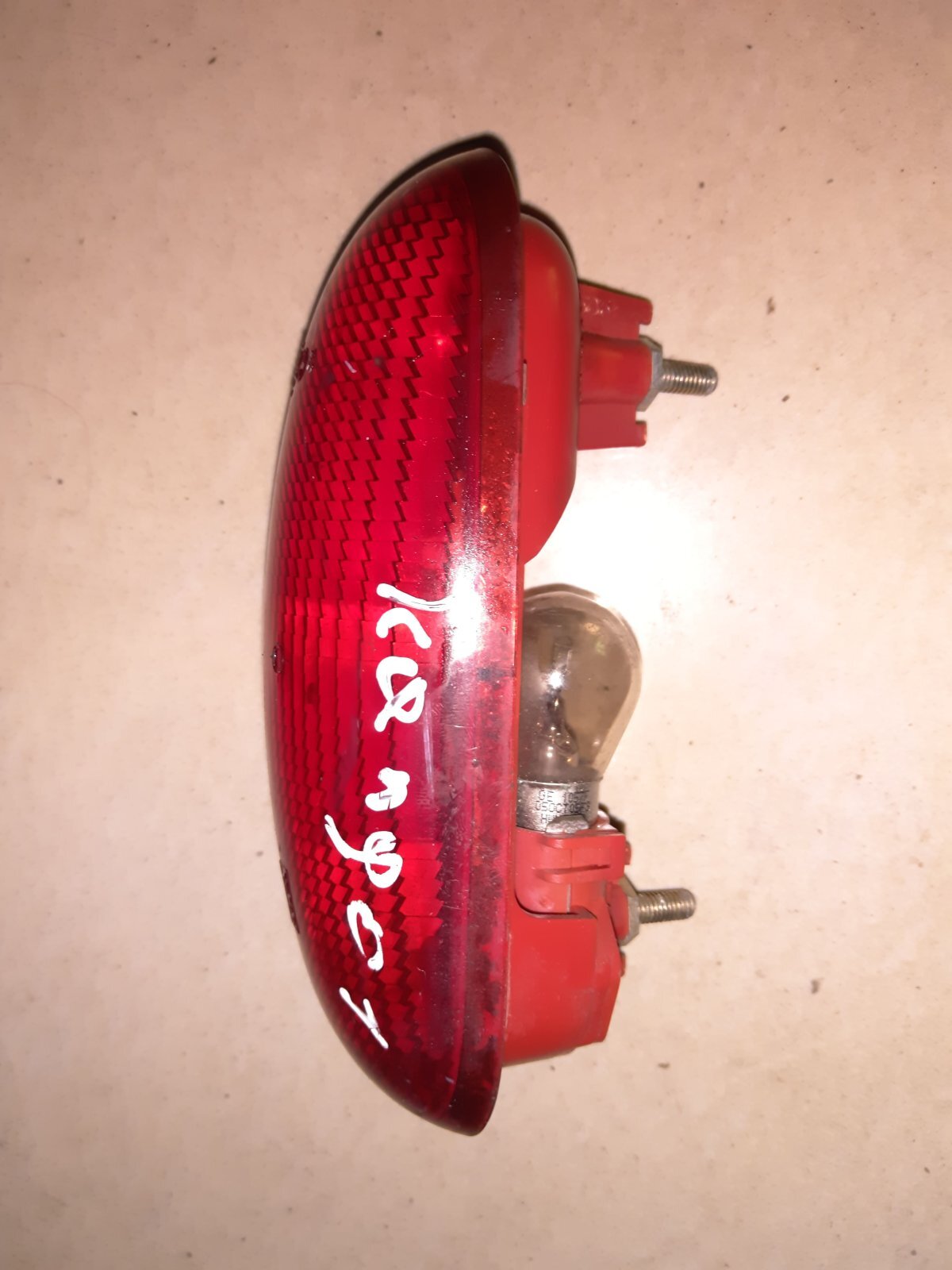 Стоп-сигнал задний дополнительный Renault Kangoo I (1997-2009) 7700308721