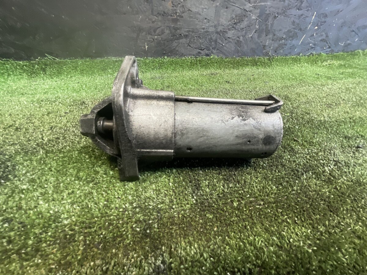 Стартер Renault Megane III (2008-2016) 8200836473