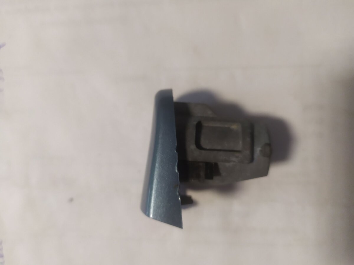 Заглушка ручки дверей a5/b5 (колір уточнюйте) Skoda Fabia II (2007-2014) 1K4839167