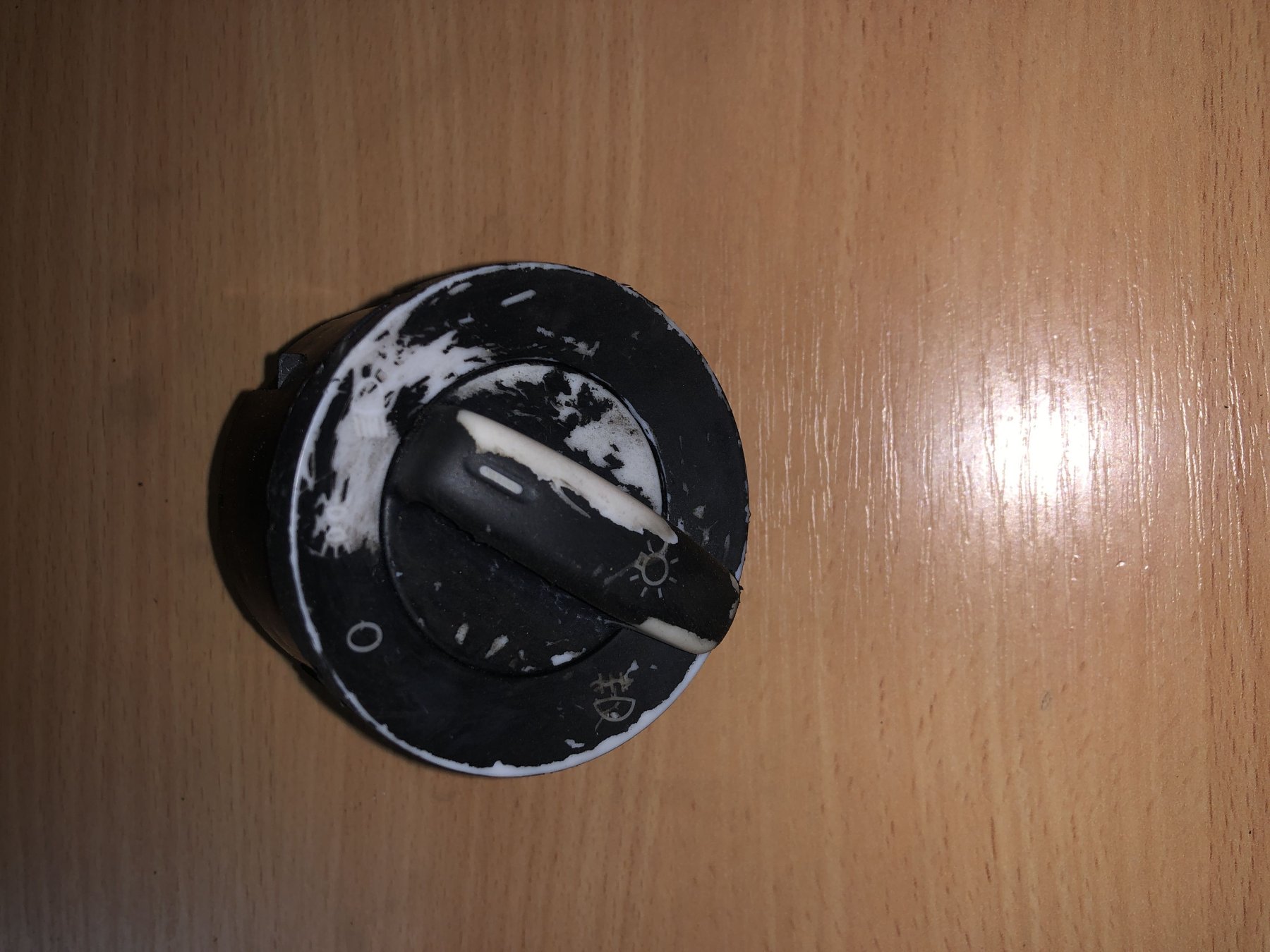 Перемикач світла Volkswagen Caddy III (2004-2015) 1T0941431B