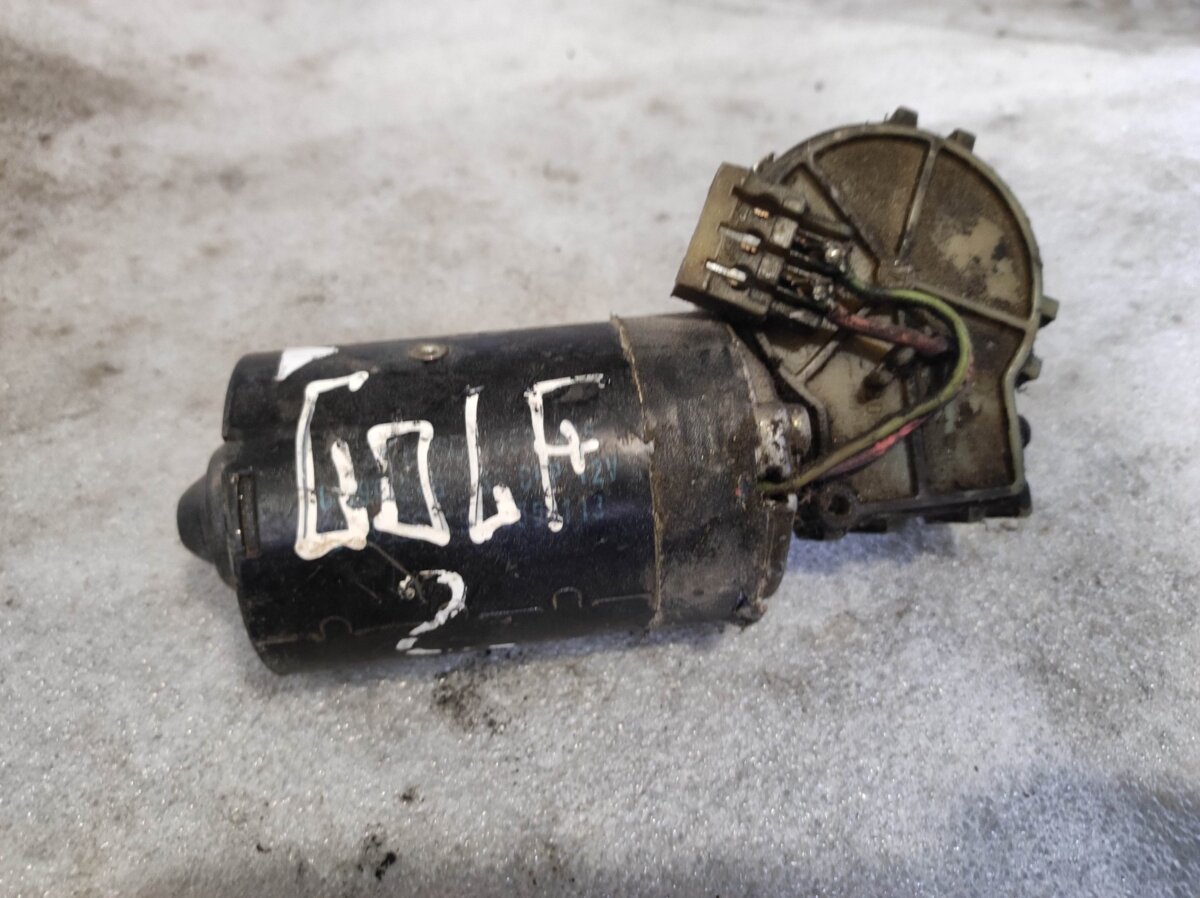 Механізм склоочисника Volkswagen Golf II 1983-1992 1J1955113