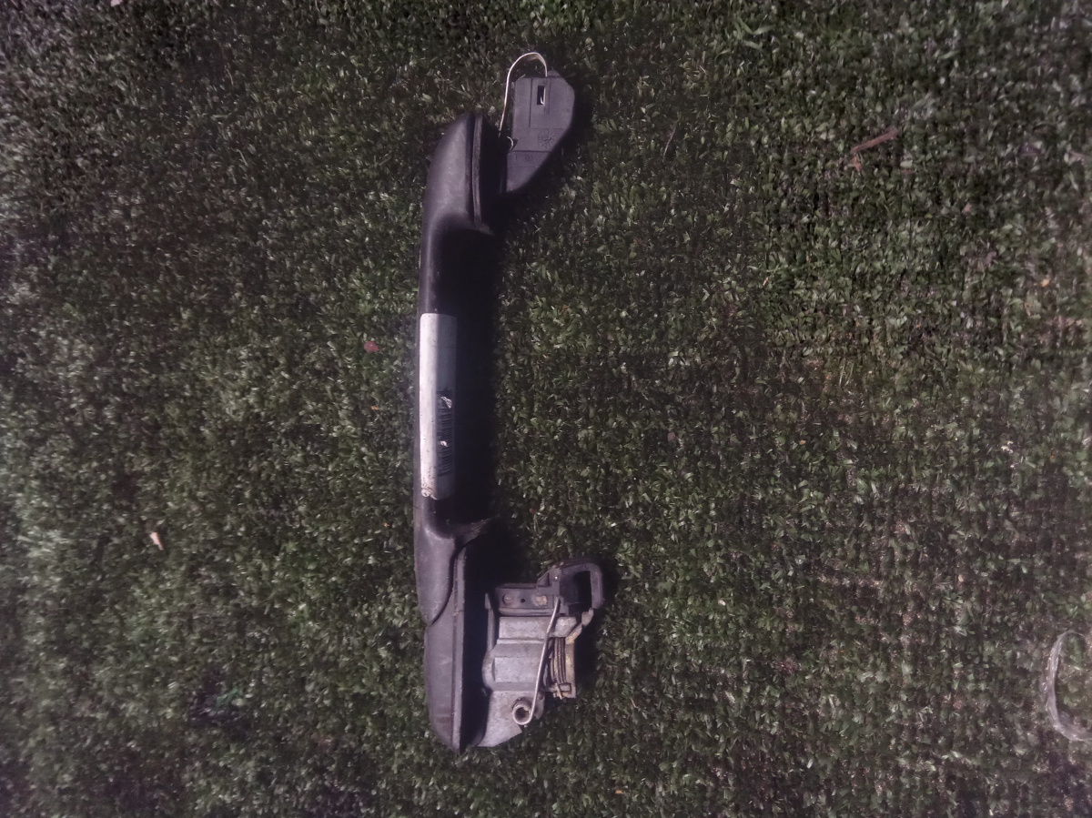 ручка дверей в зборі; ручка задніх дверей, зовнішня; ручка задньої двері зовнішня Volkswagen Golf III (1991-1999) 1H4839205B3FZ