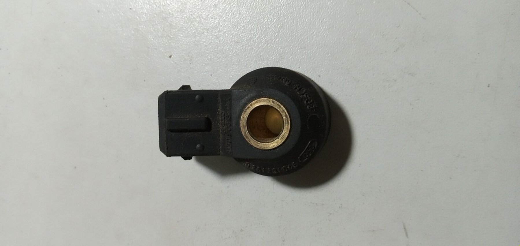 датчик самозаймання; датчик детонації Volkswagen Golf IV (1997-2006) 030905377A