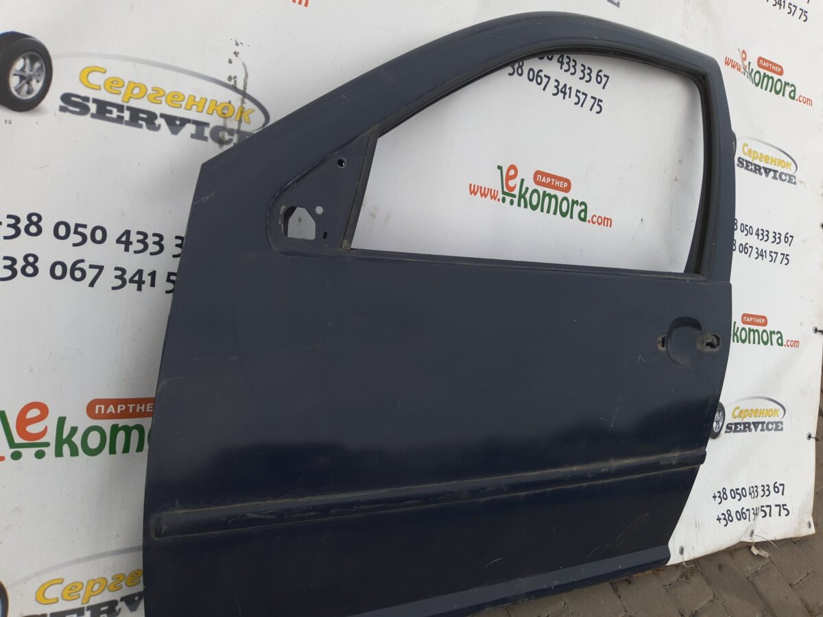 двері  передні  ліві Volkswagen Golf IV (1997-2006) 1J4831055H