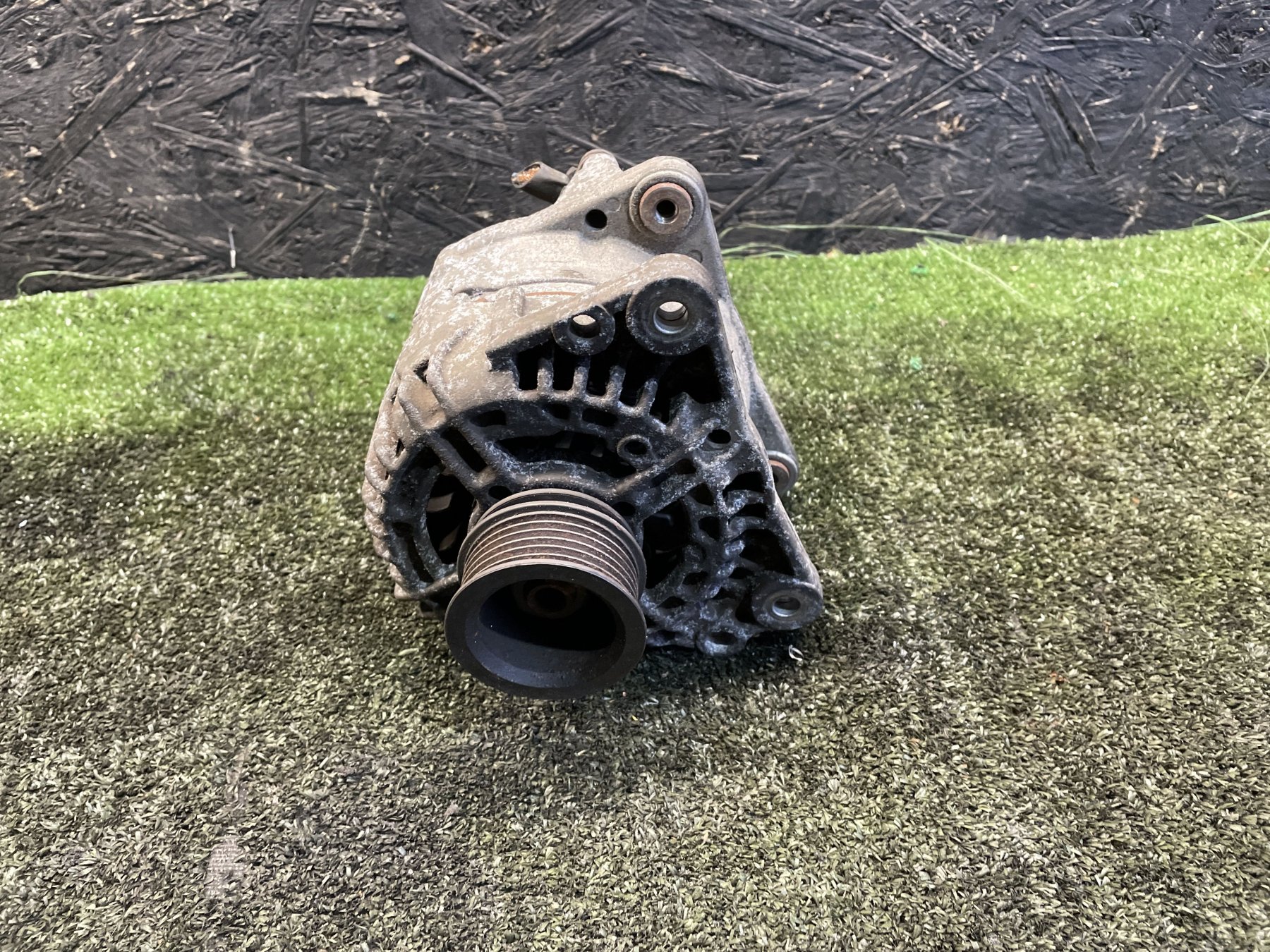 Генератор Volkswagen Golf IV (1997-2006) 028903028D
