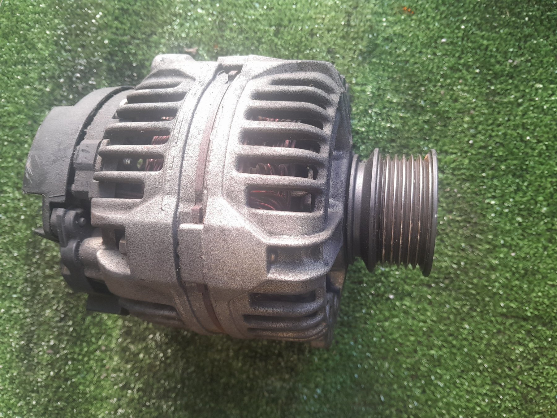 Генератор Volkswagen Golf IV (1997-2006) 028903028D