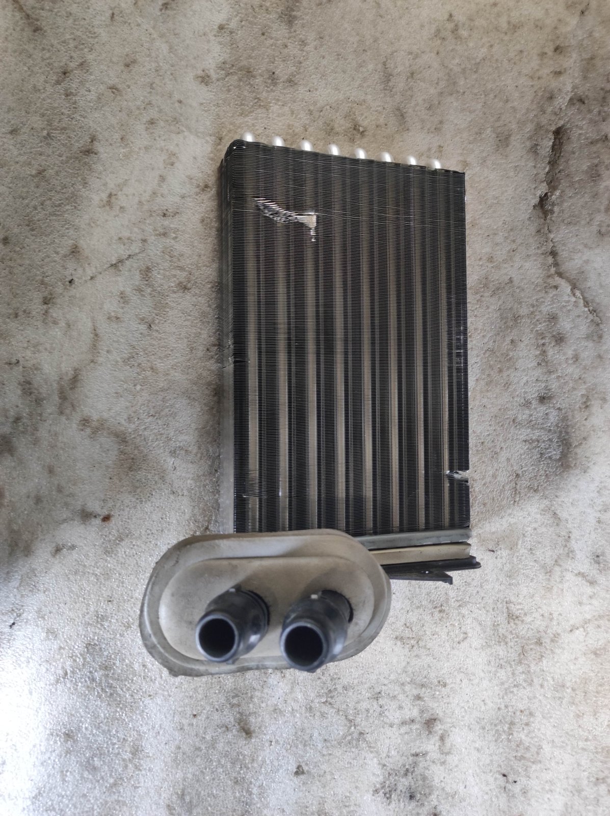 радіатор опалювача салону; теплообмінник; радіатор пічки (обігрівача) Volkswagen Golf IV (1997-2006) 1J1819031A