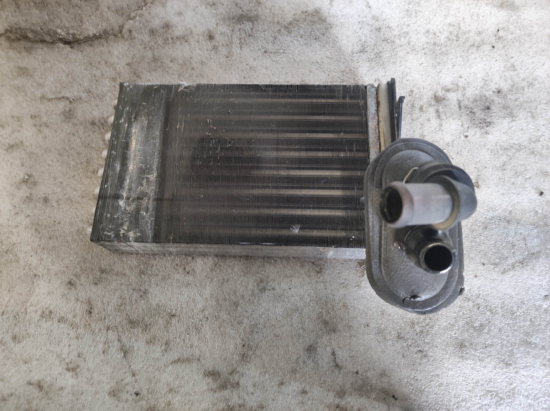 радіатор опалювача салону; теплообмінник; радіатор пічки (обігрівача) Volkswagen Golf IV (1997-2006) 1J1819031A