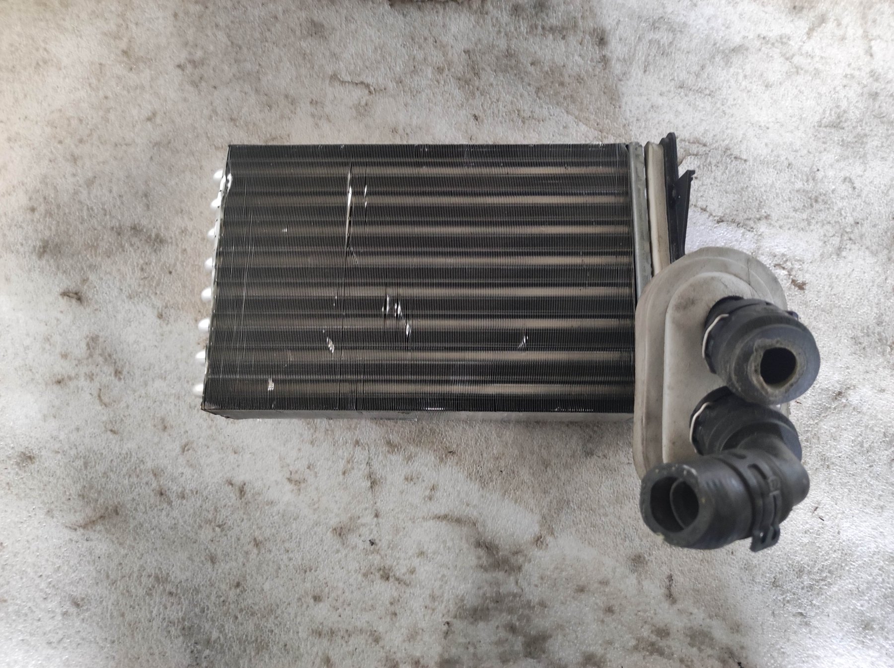 радіатор опалювача салону; теплообмінник; радіатор пічки (обігрівача) Volkswagen Golf IV (1997-2006) 1J1819031B