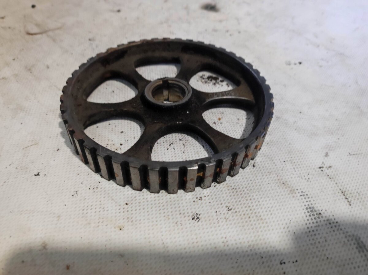 Шестерня проміжного валу Volkswagen Golf IV (1997-2006) 049109111B