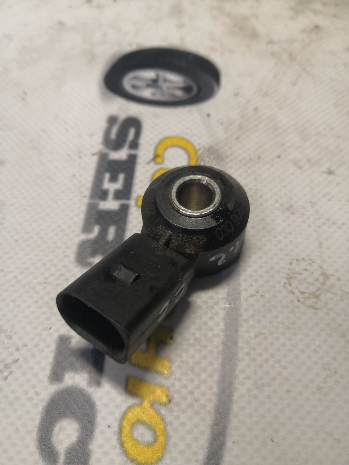 датчик самозаймання; датчик детонації Volkswagen Golf VI (2008-2012) 030905377C