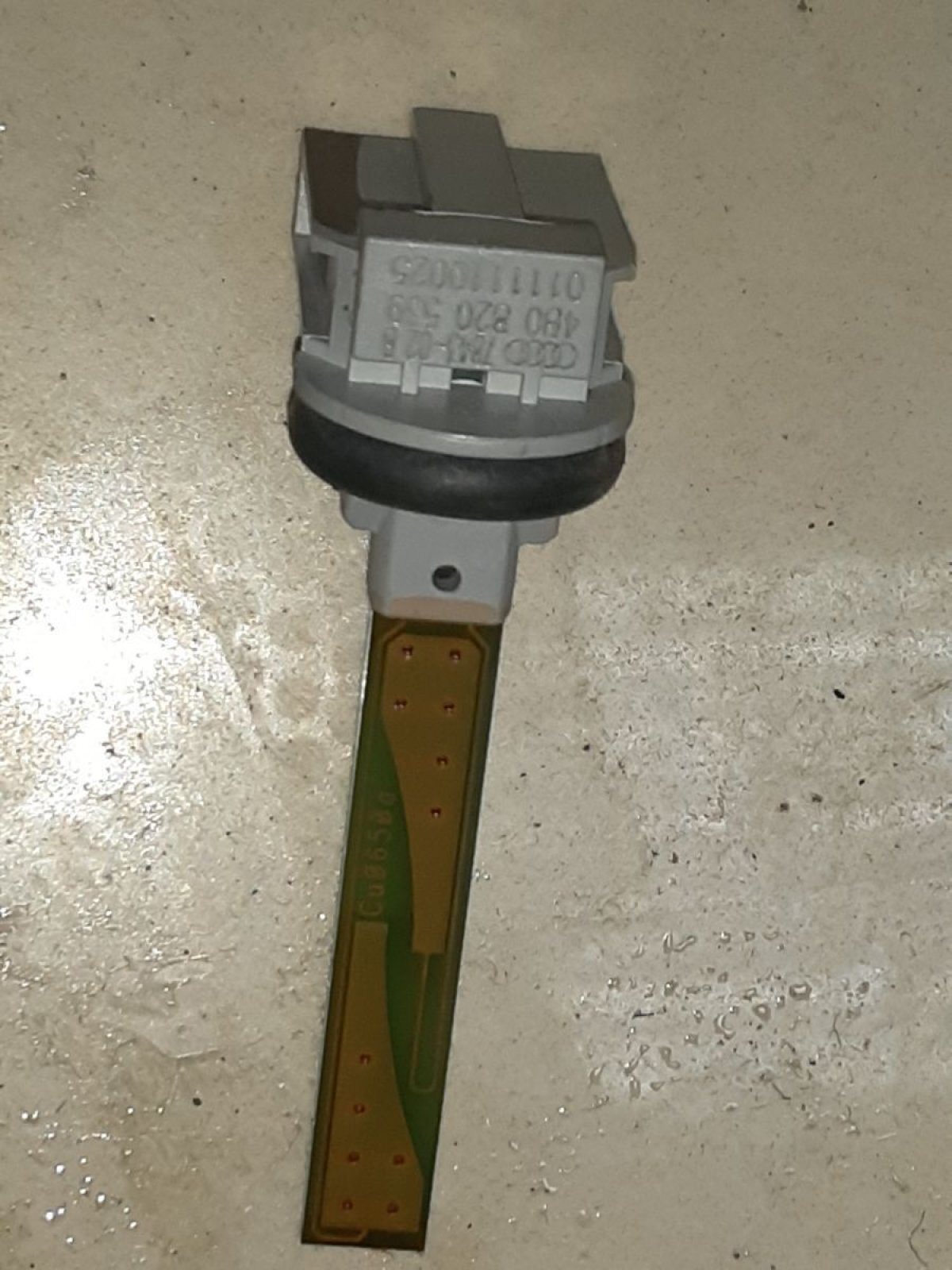 датчик температури навколишнього середовища Volkswagen Golf VI (2008-2012) 4B0820539