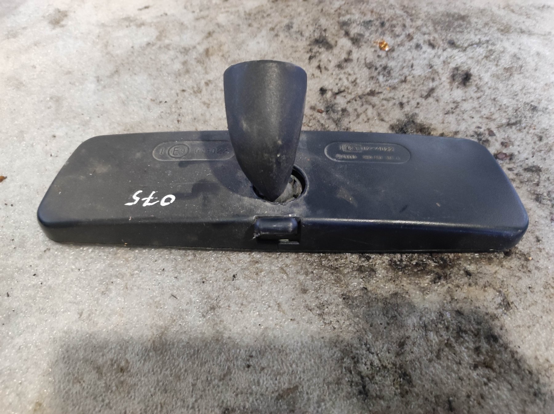 дзеркало внутрішнє, салону; дзеркало заднього виду в салоні; дзеркало салону авто Volkswagen Passat B5 (1996-2005) 3B0857511A