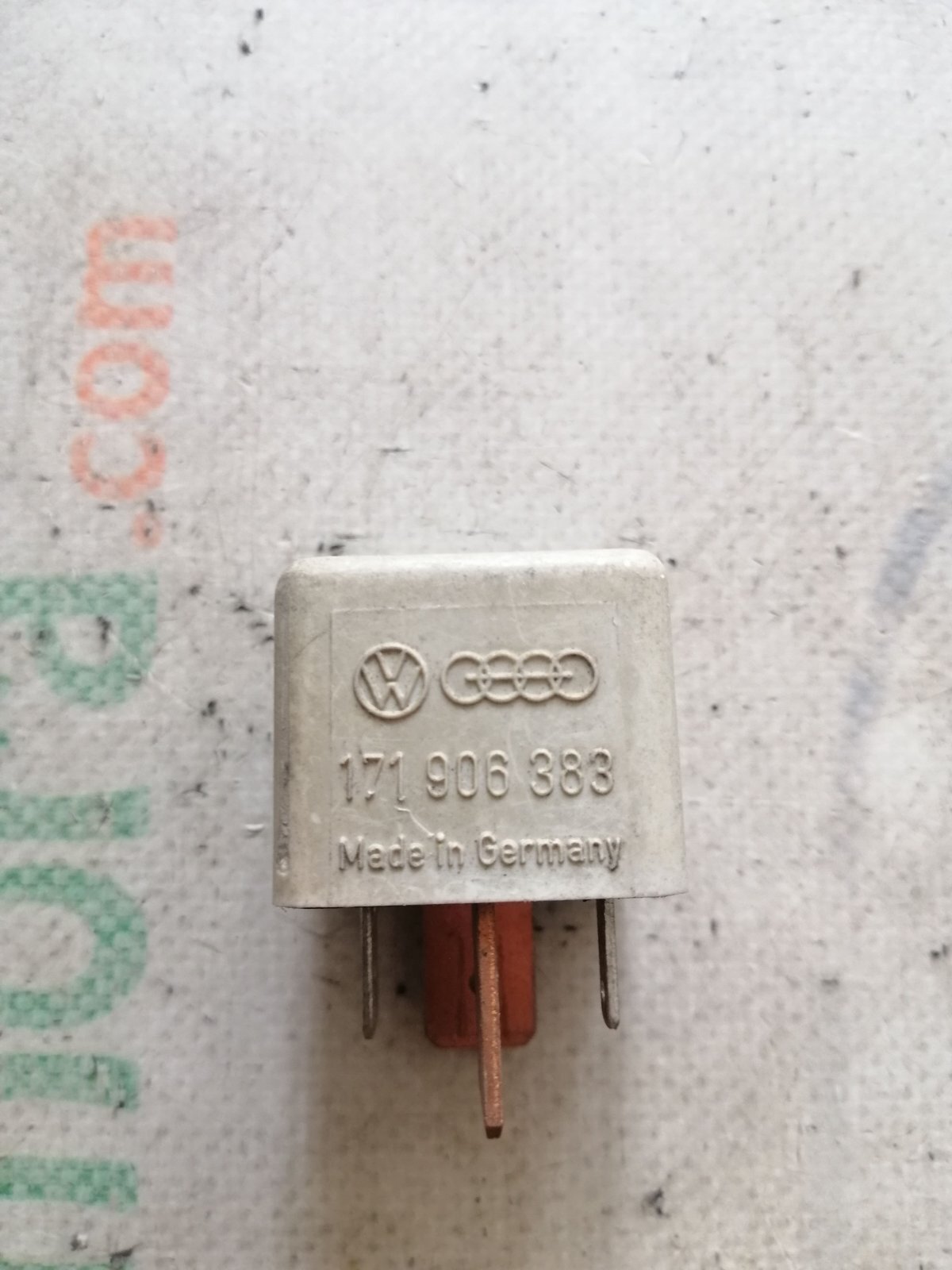 Реле передпускового підігрівача Volkswagen Passat B5 (1996-2005) 171906383