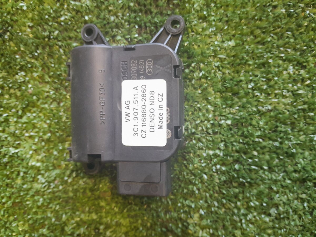 Кроковий двигун пічки Volkswagen Passat B6 (2005-2010) 3C1907511A