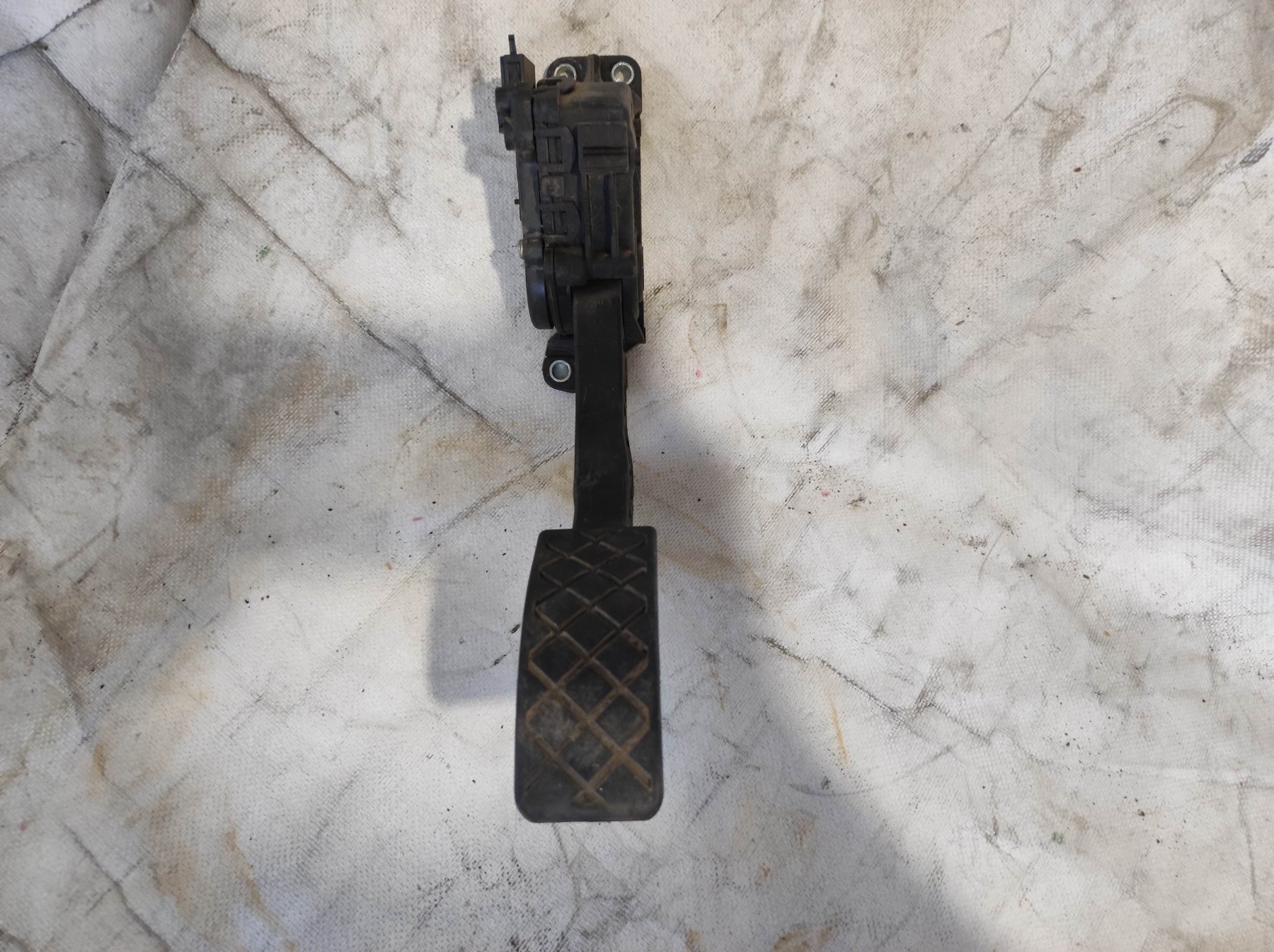 Потенціометр газу skoda fabia i 1.4 6q1721503a Volkswagen Polo IV (2002-2009) 6Q1721503C