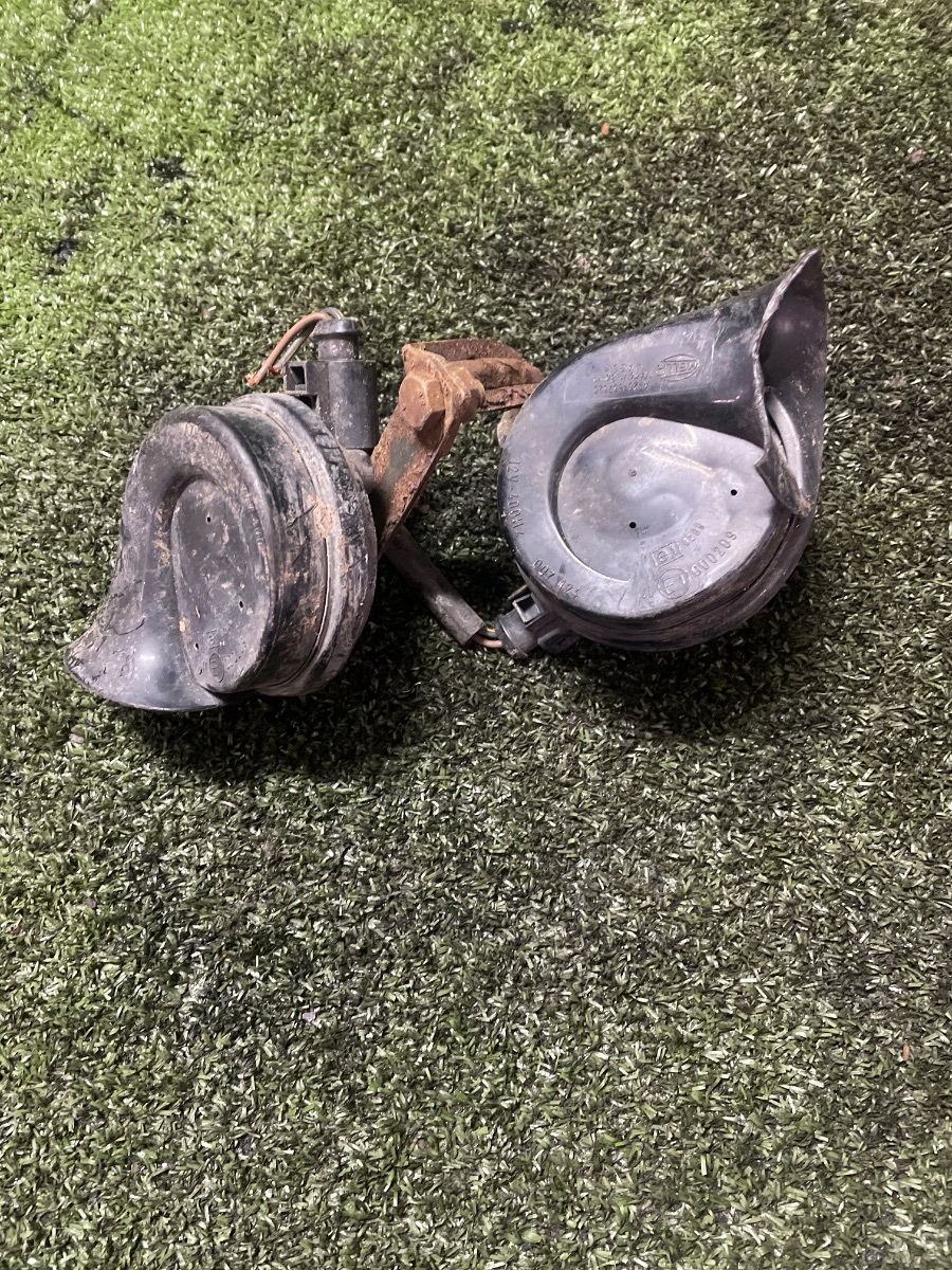 Сигнал звуковий гудок Volkswagen Polo IV (2002-2009) A28657625