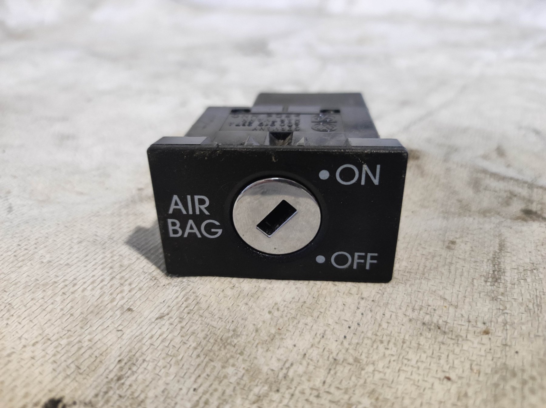 Вимикач можливий самовивіз Volkswagen Polo IV (2002-2009) 6Q0919237