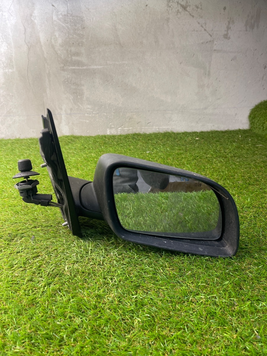 Зеркало праве (010695) Volkswagen Polo IV (2002-2009) 6Q1857508G