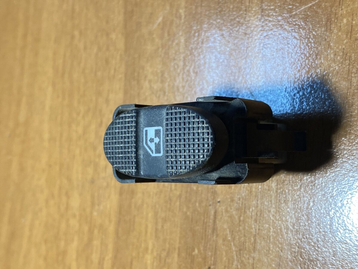 Кнопка  стеклоподъемника Volkswagen Sharan I (1995-2010) 7M0959855A