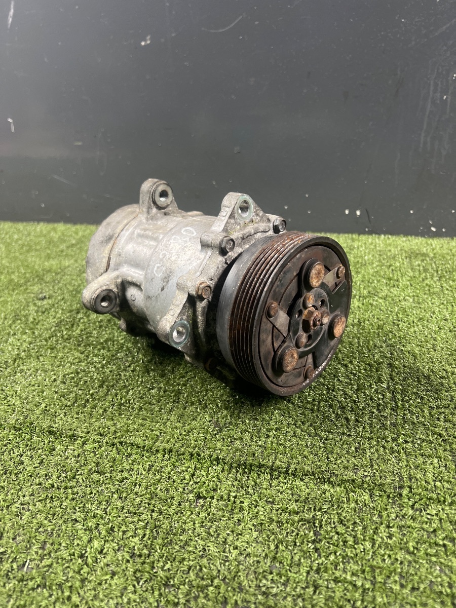 Компресор кондиціонера Volkswagen Sharan I (1995-2010) 7M3820803A