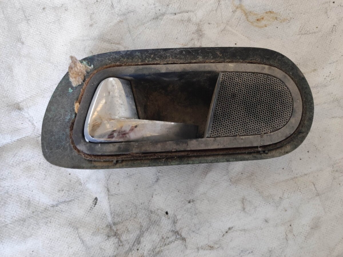 ручка дверей внутр. лев Volkswagen Sharan I (1995-2010) 7M3837113B