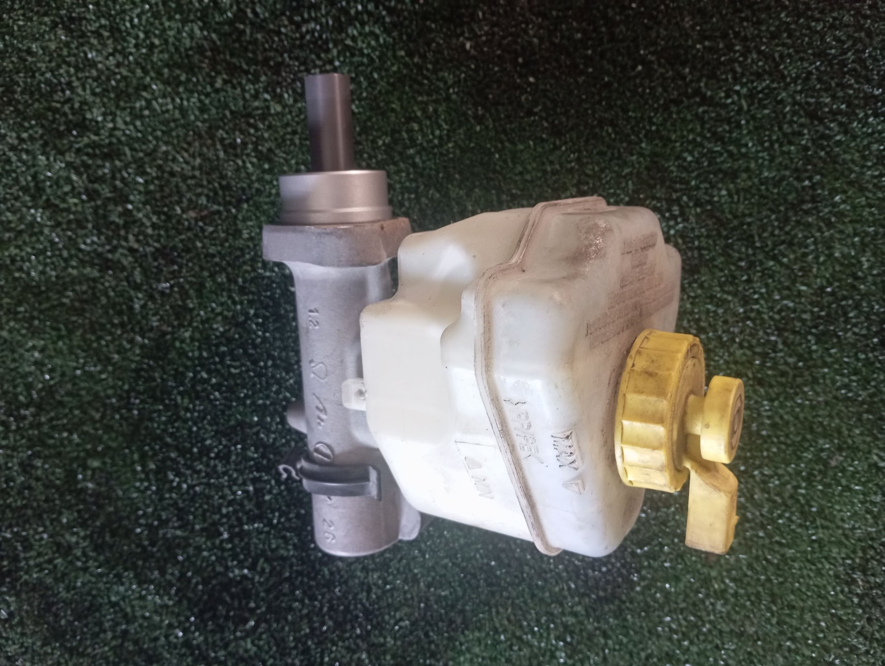 Циліндр гальмівний головний Volkswagen Touareg I (2002-2010) 7L0611019E